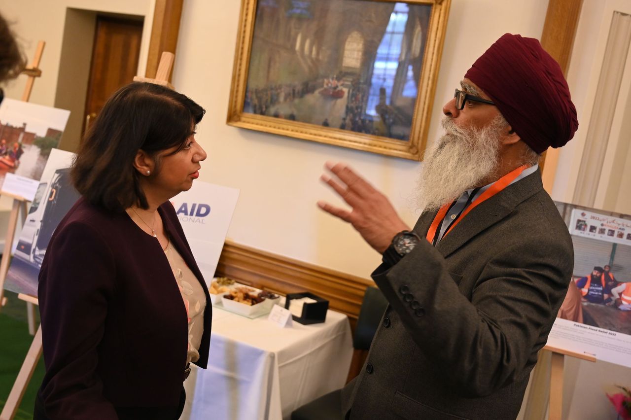 (Left to right) Seema Malhotra (MP of Feltham and Heston) and Ravi Singh (CEO of Khalsa Aid)