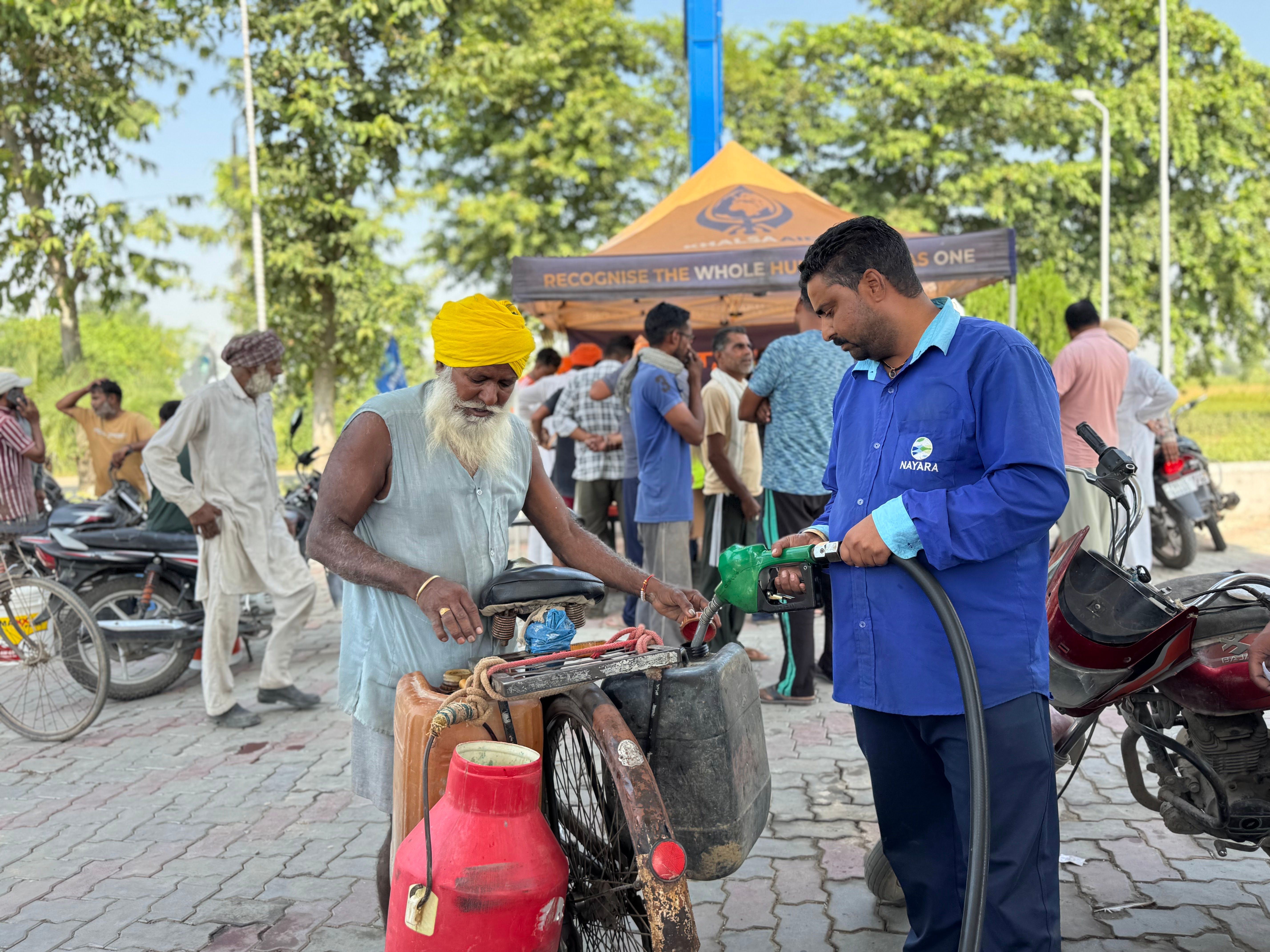 Khalsa Aid Distributes Diesel Worth Over $47,000 to Panjab Farmers in Just 2 Days